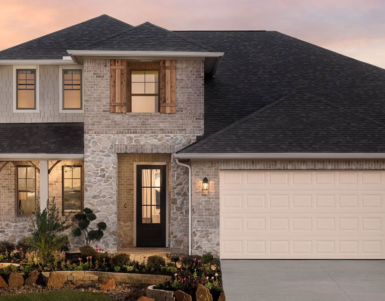 Exterior of Ashton Woods model home at Brookewater