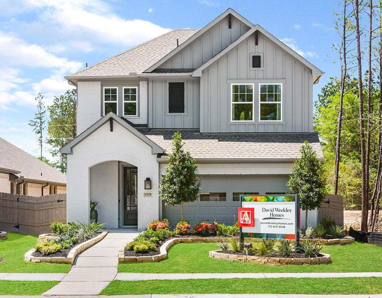 Exterior of David Weekley Homes model home at Brookewater